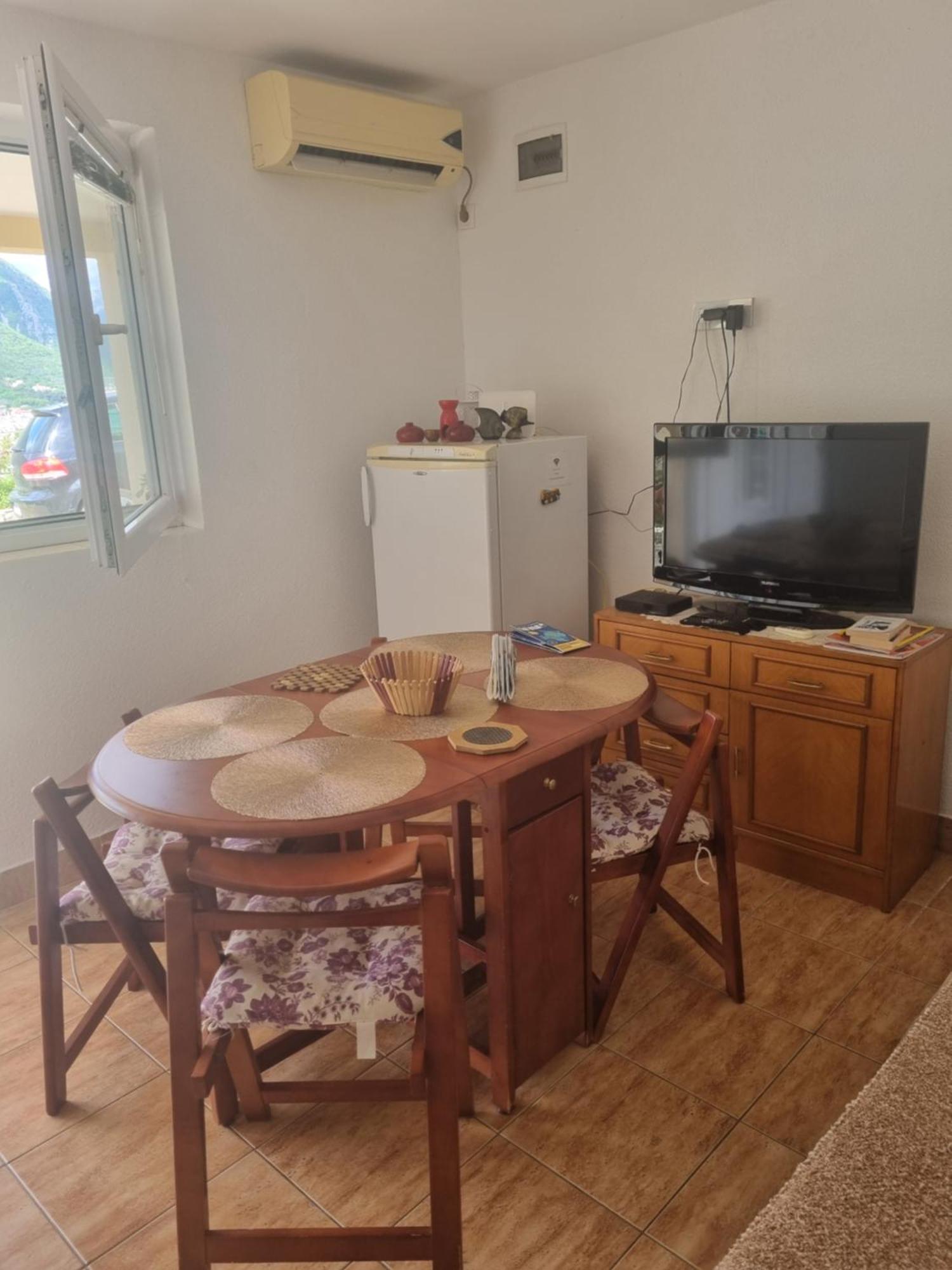 Apartment Jelena Kotor Dış mekan fotoğraf